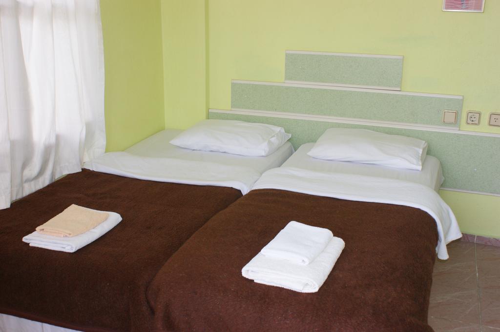 Flora Hotel Koycegiz  Room photo